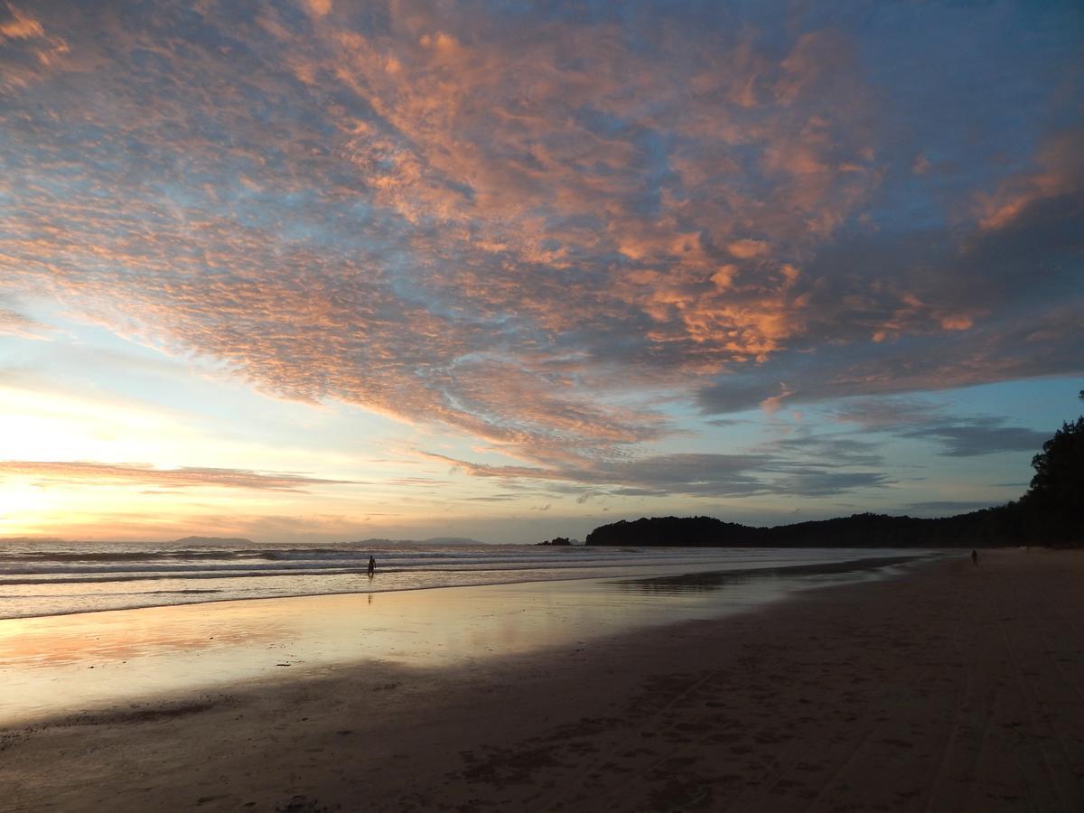 Jj Beach Resort & Jj Seafood パヤム島 エクステリア 写真