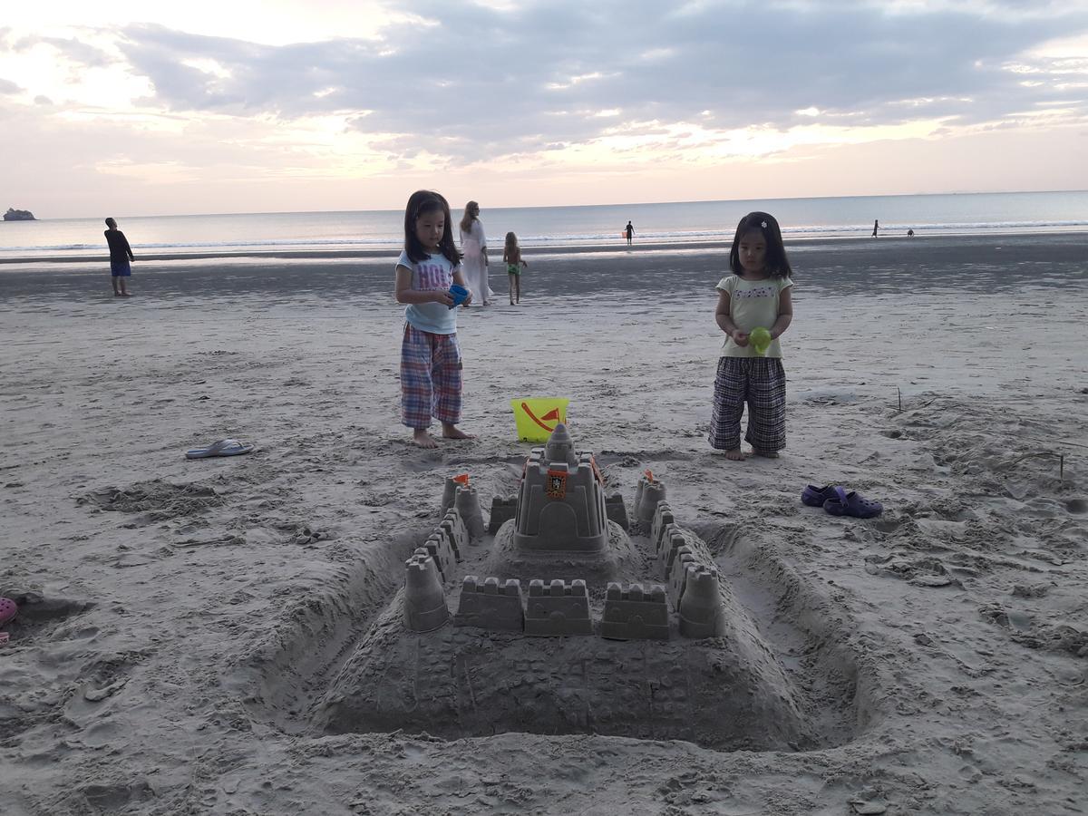 Jj Beach Resort & Jj Seafood パヤム島 エクステリア 写真